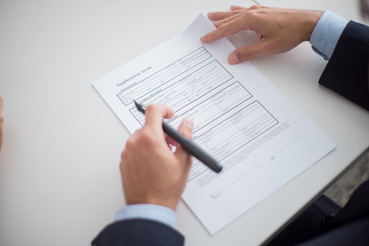 document de candidature utilisé pour préparer un CV pour l’immigration au canada